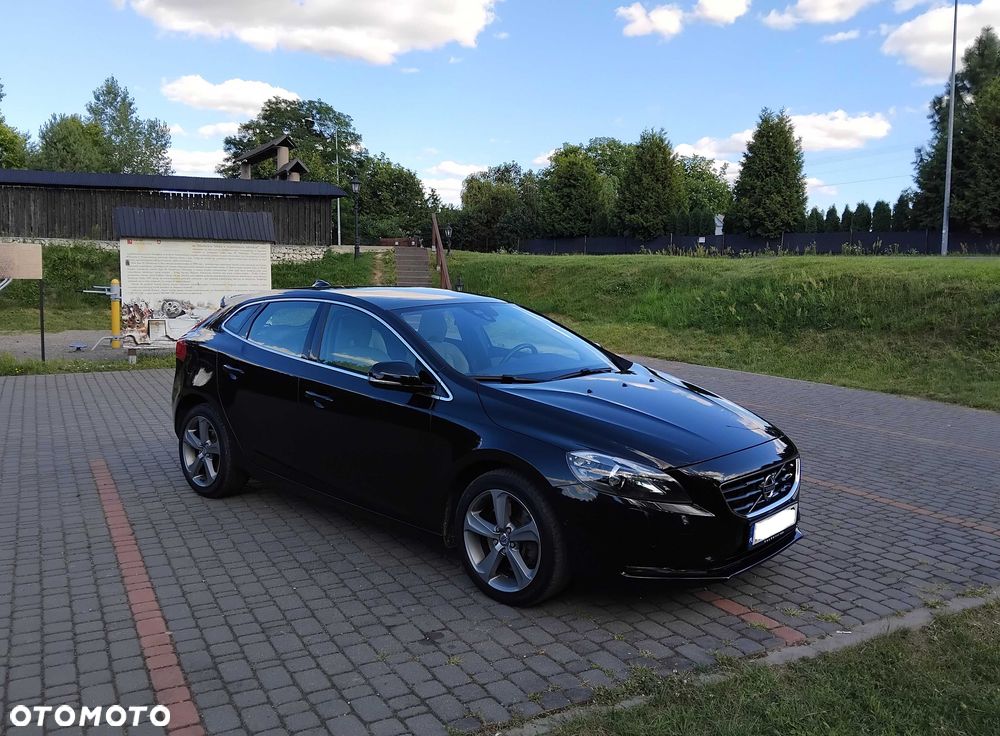 Volvo V40 - 2