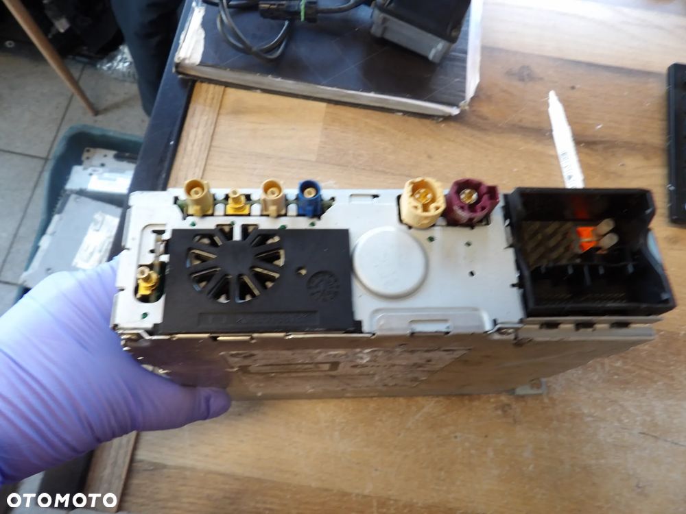 BMW - F10,F11 - RADIOODTWARZACZ CD - GPS - 9311296 - 2