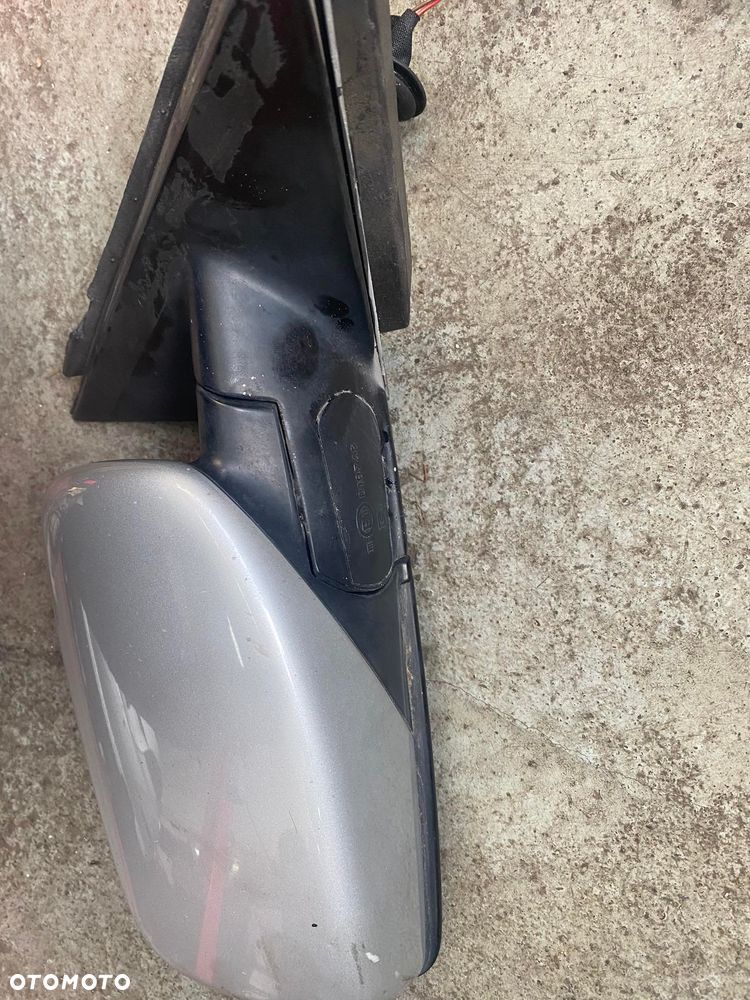 BMW E60 LUSTERKO PRAWE PRZEDNIE 4PIN EU - 4