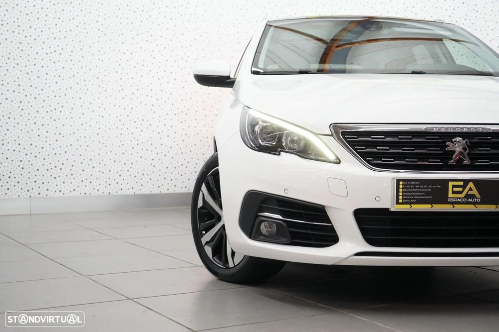 Peugeot 308 SW 1.2 PureTech Allure Pack - 6