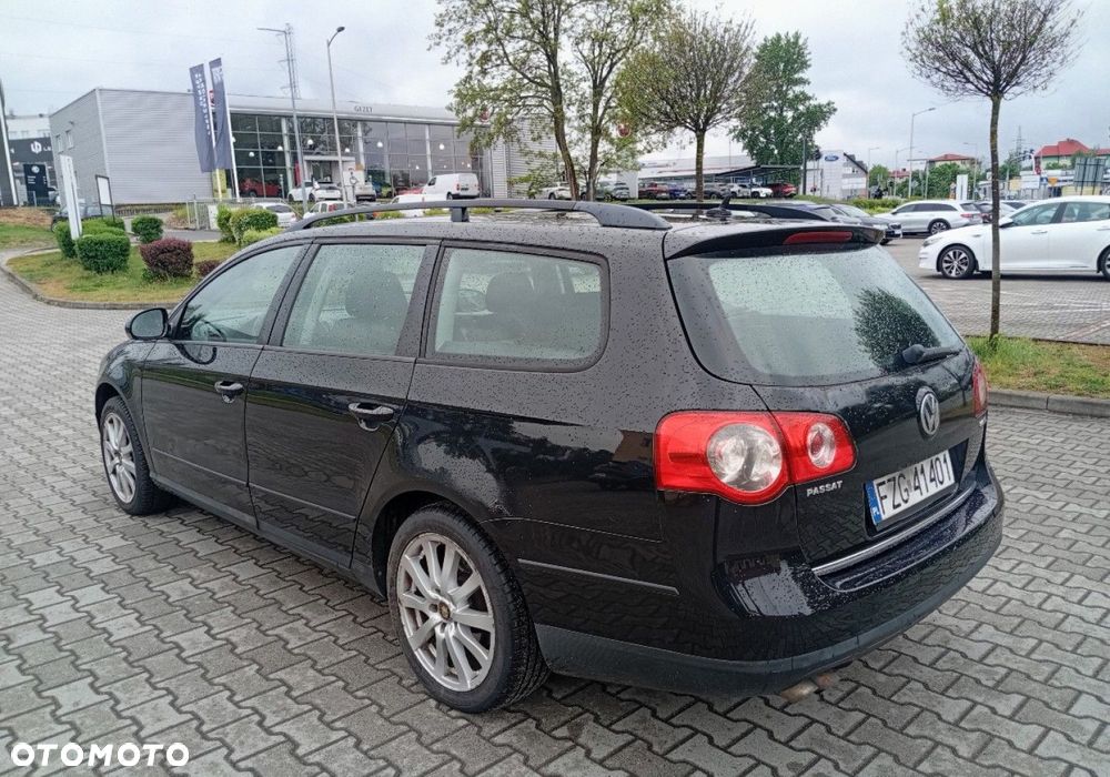 Volkswagen Passat - 10