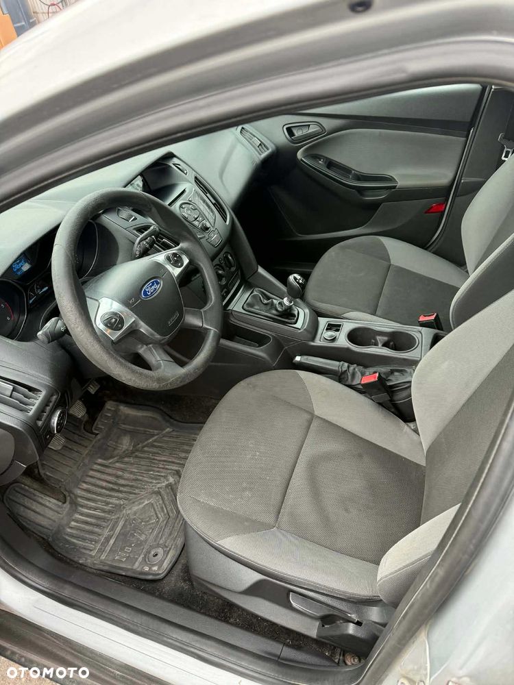 Ford Focus - 5