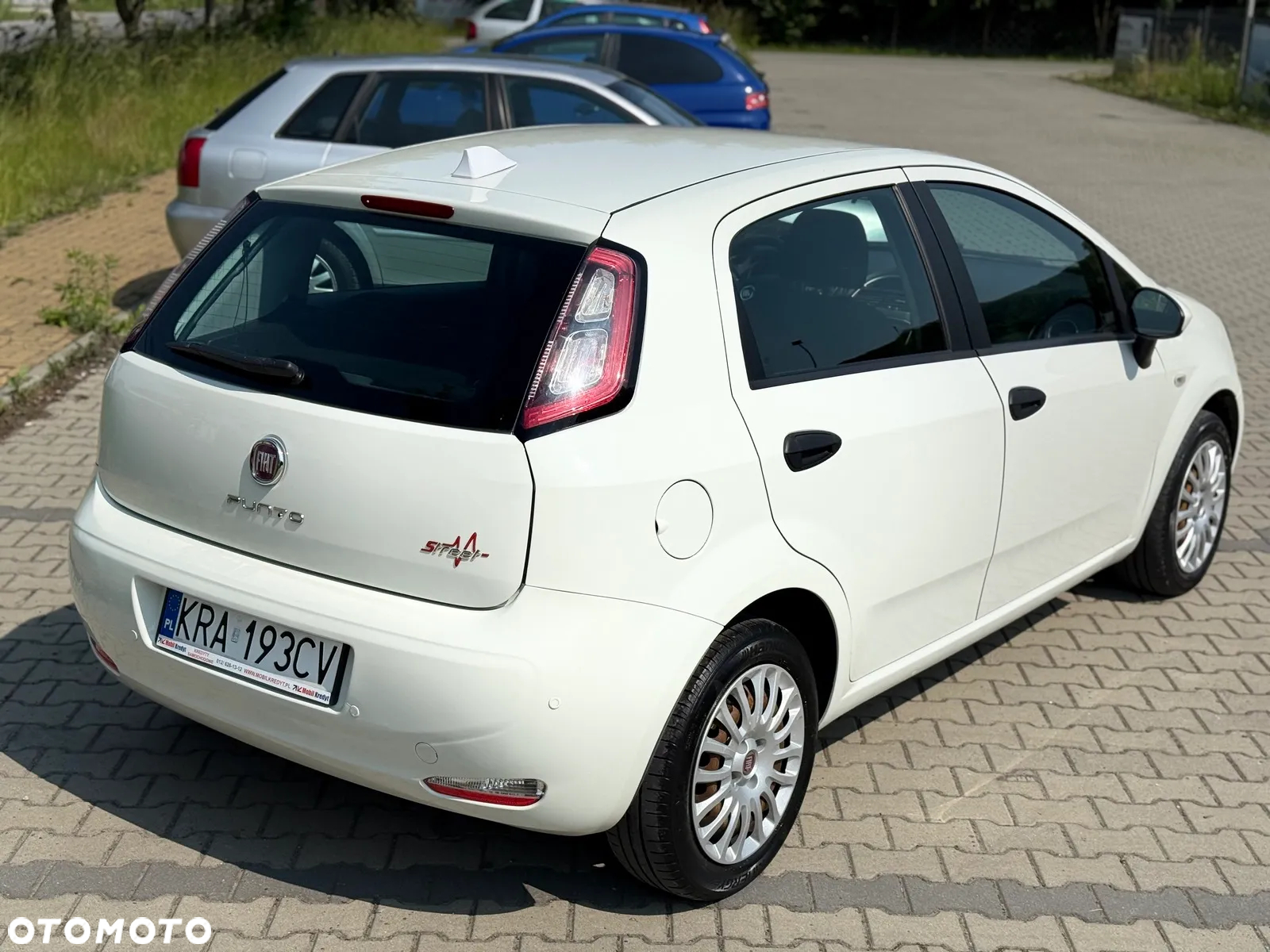 Fiat Grande Punto - 16