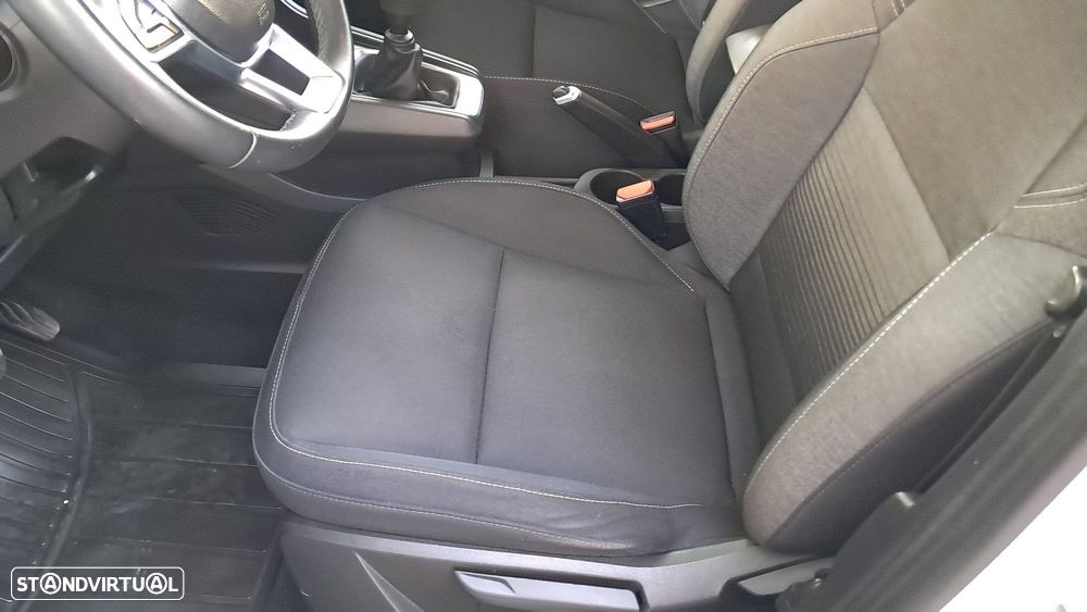 Renault Captur 1.0 TCe Equilibre Bi-Fuel - 24