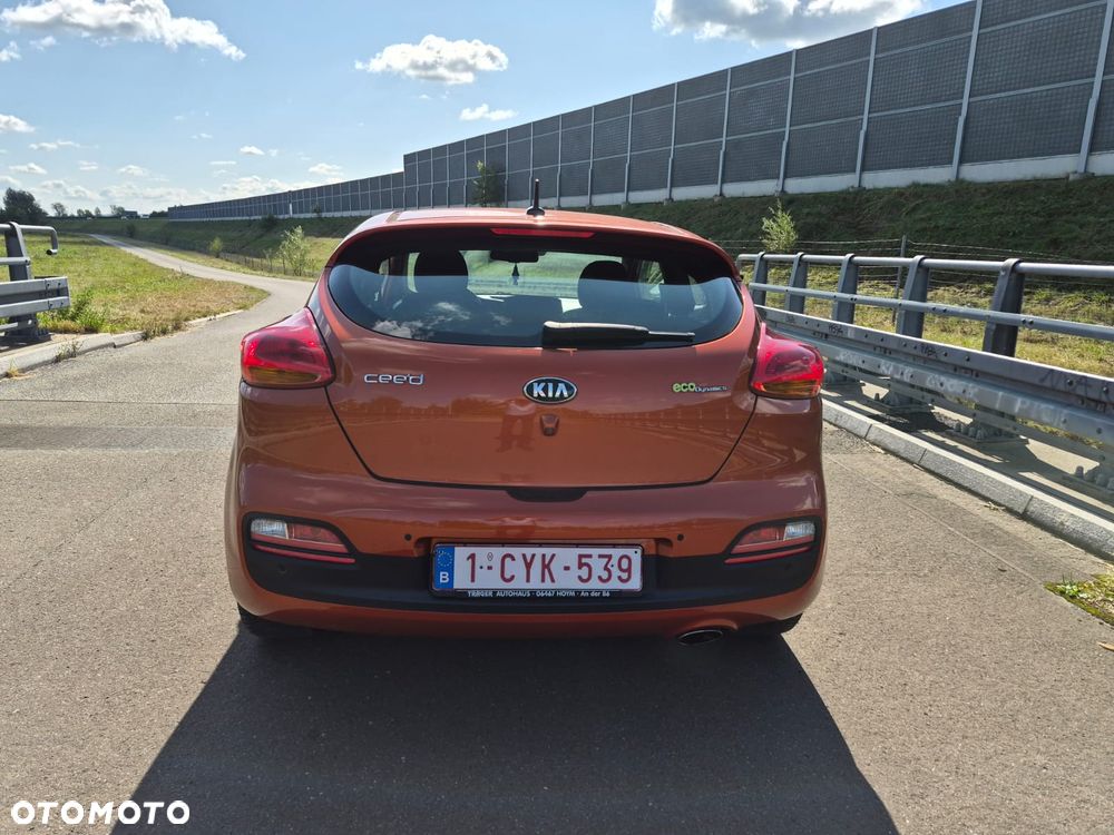 Kia Ceed 1.6 GDI Platinum Edition - 26