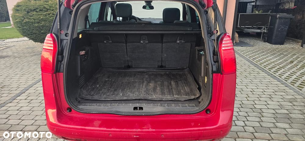 Peugeot 5008 1.6 HDi Premium - 6