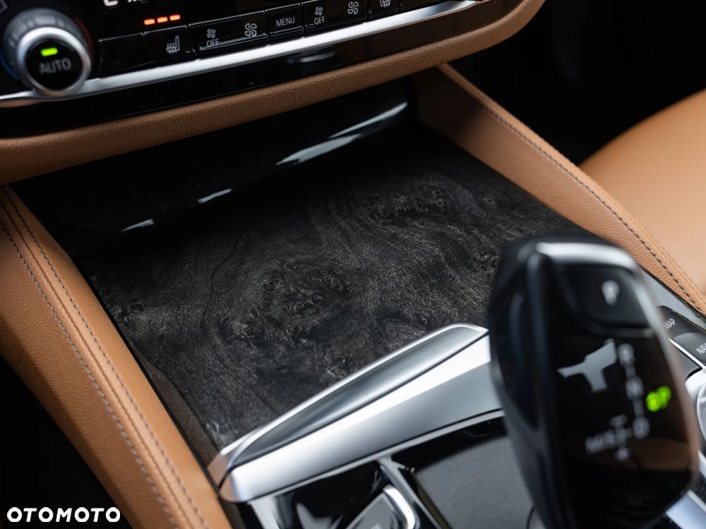 BMW Seria 5 2022