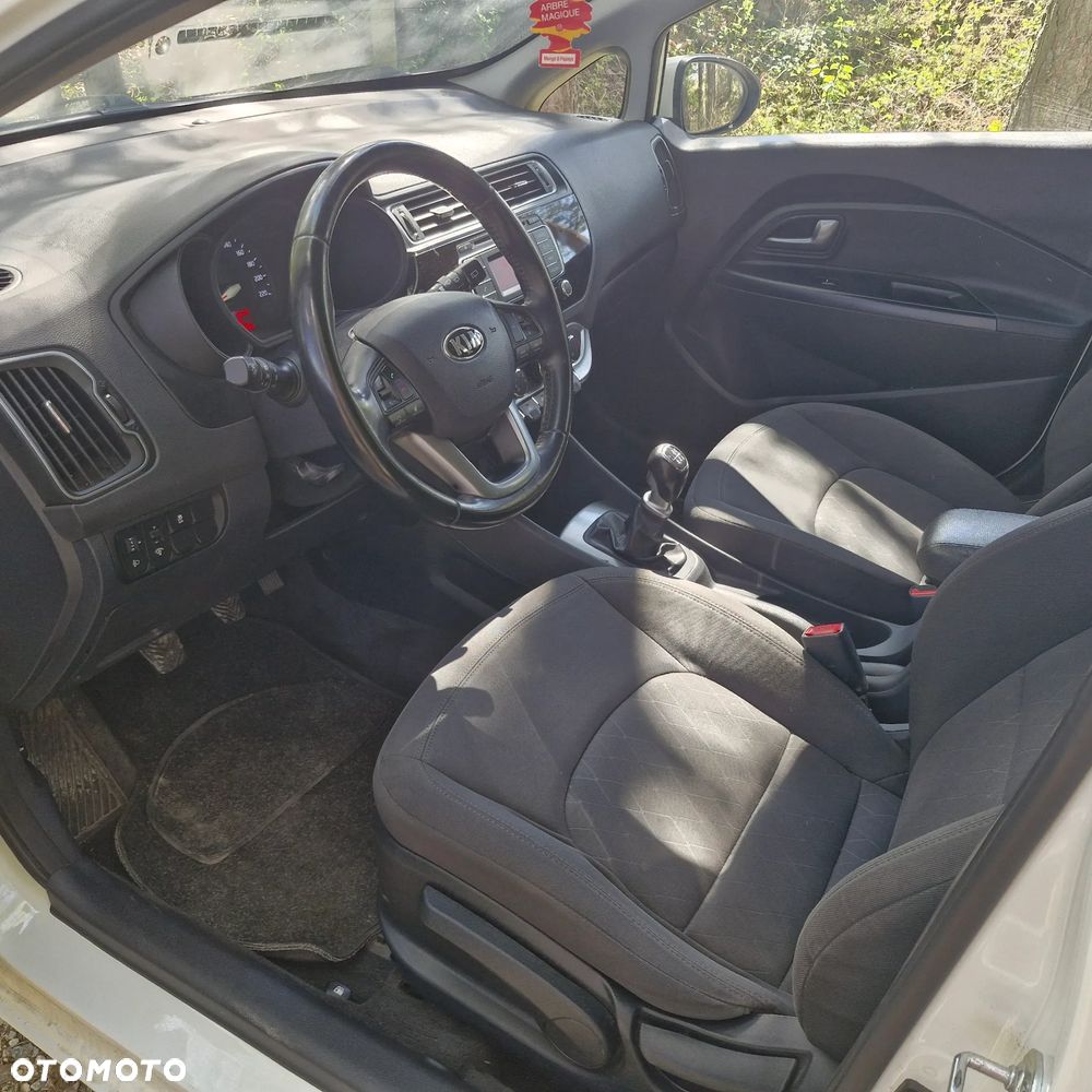 Kia Rio 1.1 CRDI Business Line - 7