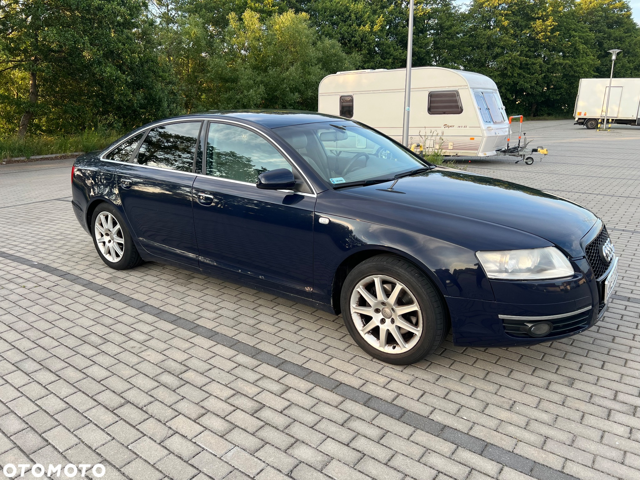 Audi A6 2.4 - 3