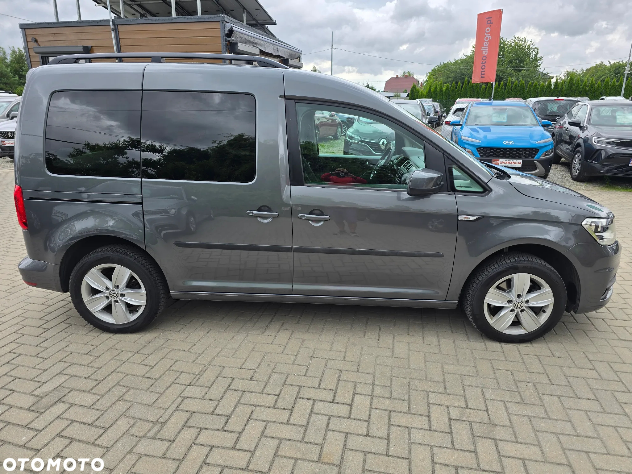 Volkswagen Caddy - 3