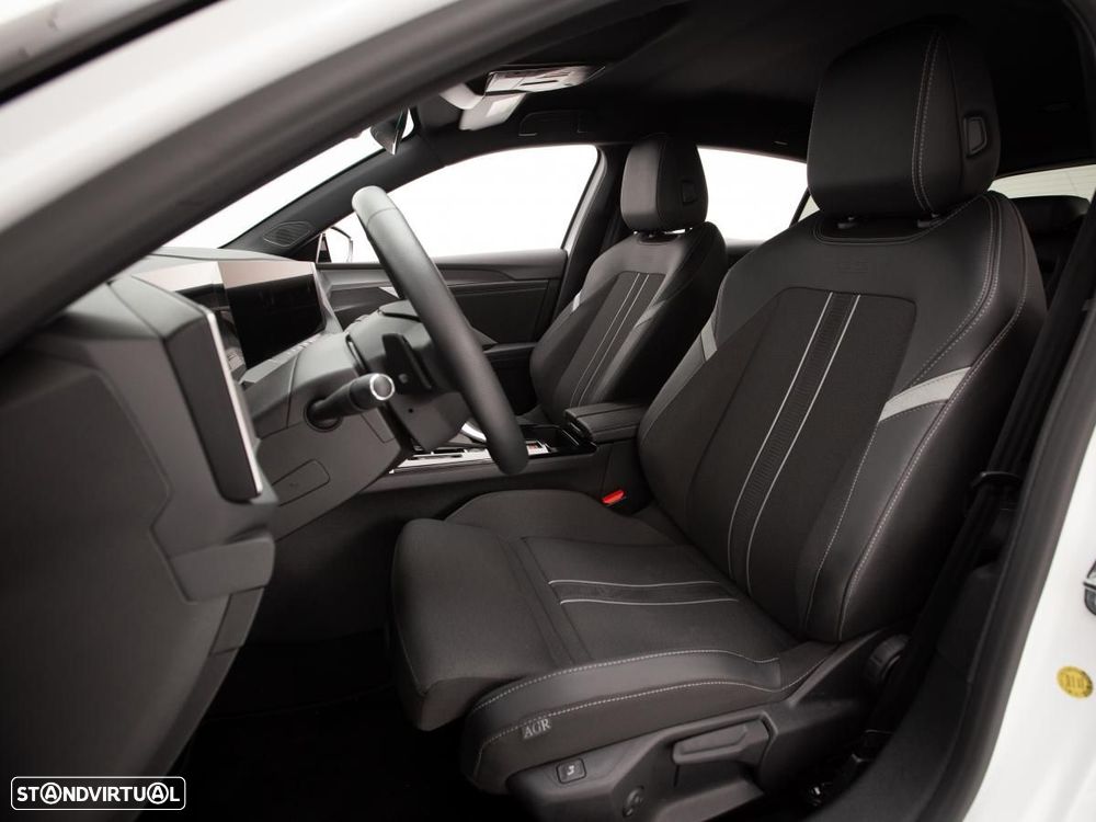 Opel Astra 1.2 T Elegance Aut. - 9