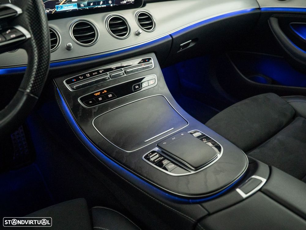 Mercedes-Benz E 300 de AMG Line - 29