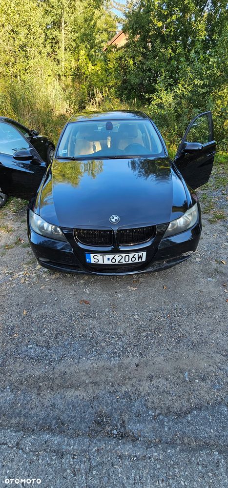 BMW Seria 3 318d - 1