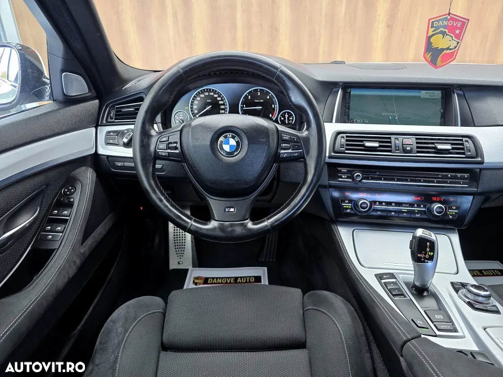 BMW Seria 5 525d Sport-Aut. - 18