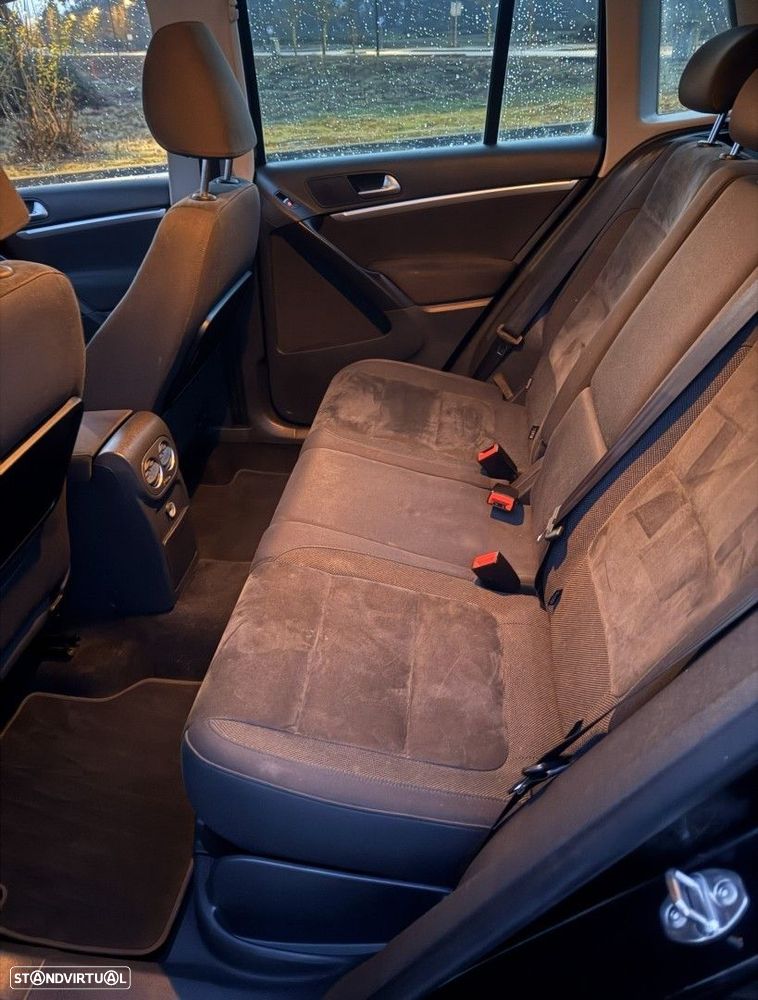 VW Tiguan 2.0 TDi Sport BlueMotion - 15