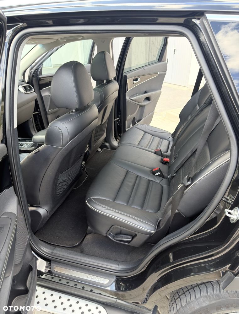 Kia Sorento 2.0 CRDI GT Line - 9