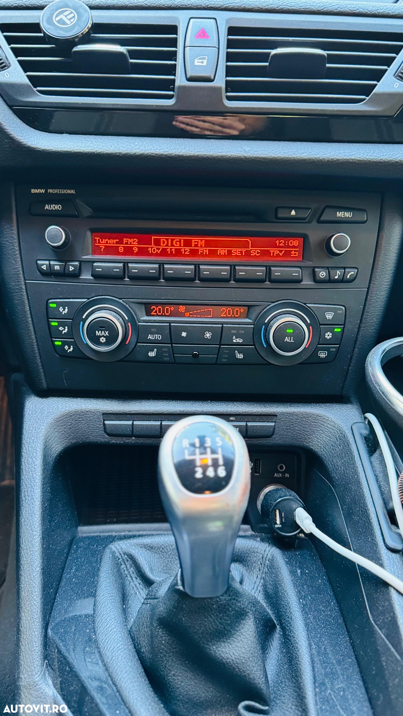 BMW X1 xDrive18d - 9