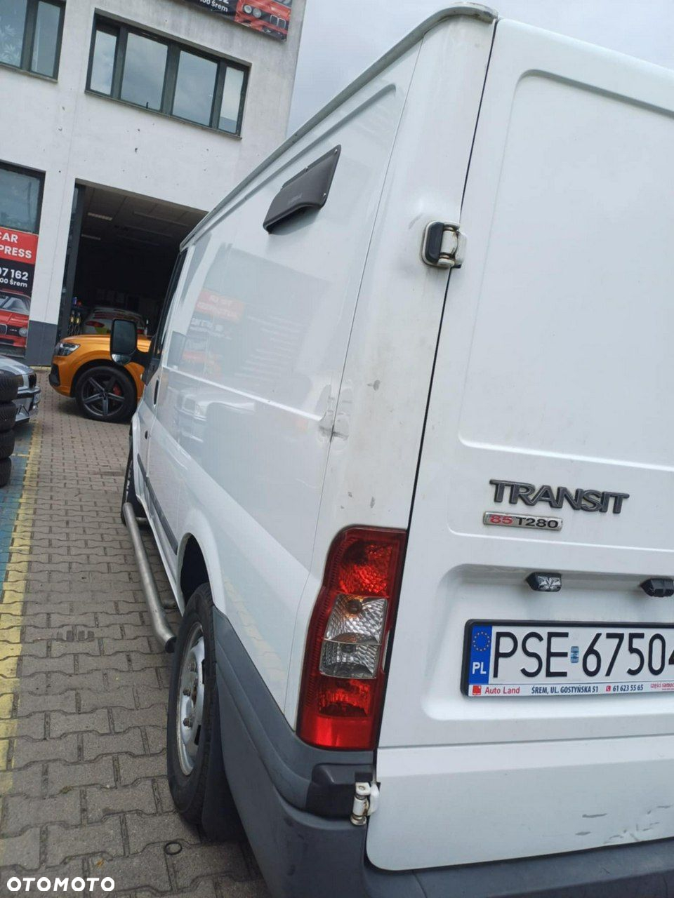Ford Transit - 13