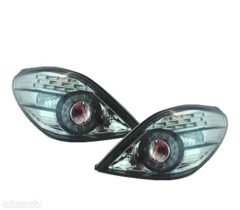 FAROLINS TRASEIROS LED PEUGEOT 207 CC 06-12 CROMADO ESCURECIDO - 1