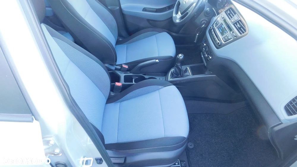 Hyundai i20 1.2 Classic Plus - 16