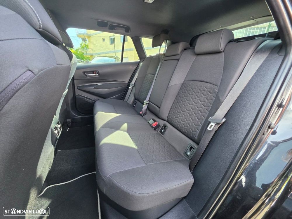 Toyota Corolla Touring Sports 1.8 Hybrid Comfort+P.Sport - 14