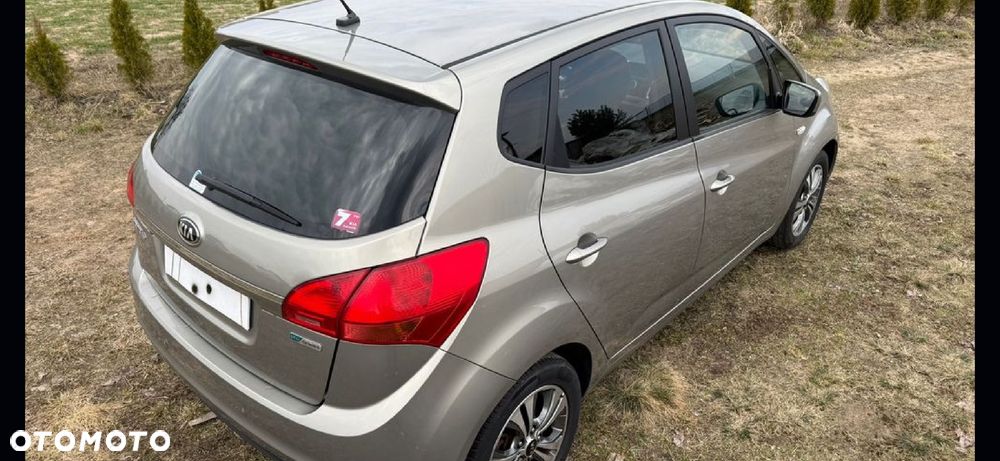 Kia Venga 1.6 CVVT Dream-Team Edition - 26