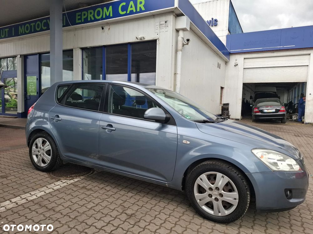 Kia Ceed Cee'd 1.4 Comfort - 11
