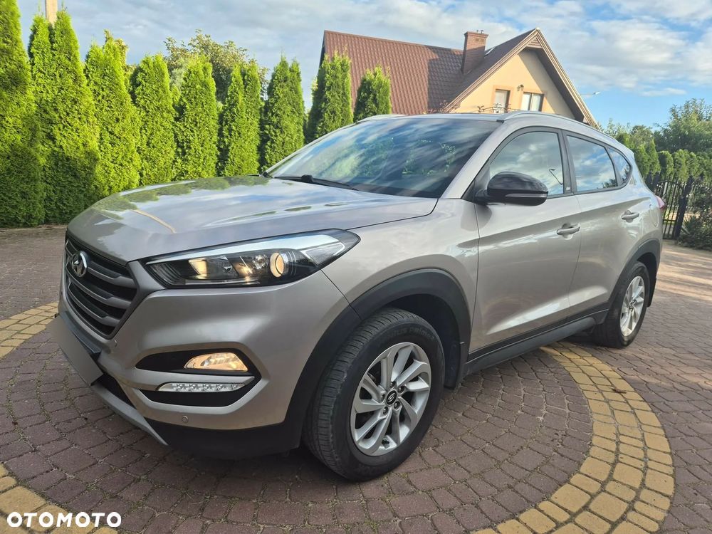 Hyundai Tucson 1.6 GDI BlueDrive GO 2WD - 9