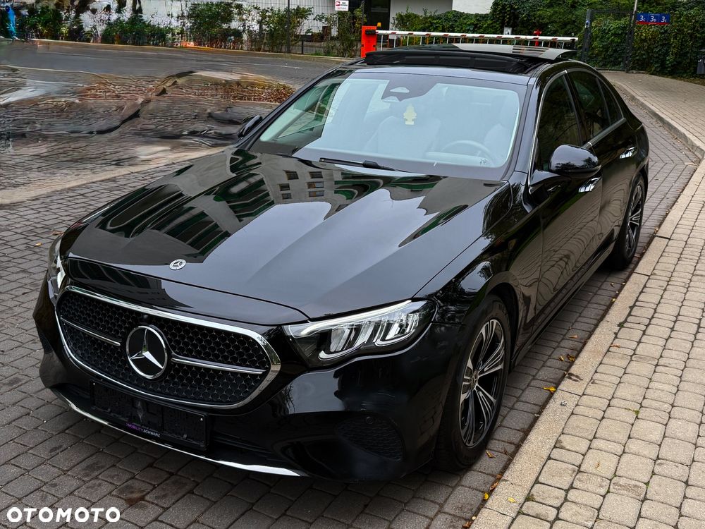 Mercedes-Benz Klasa E - 17