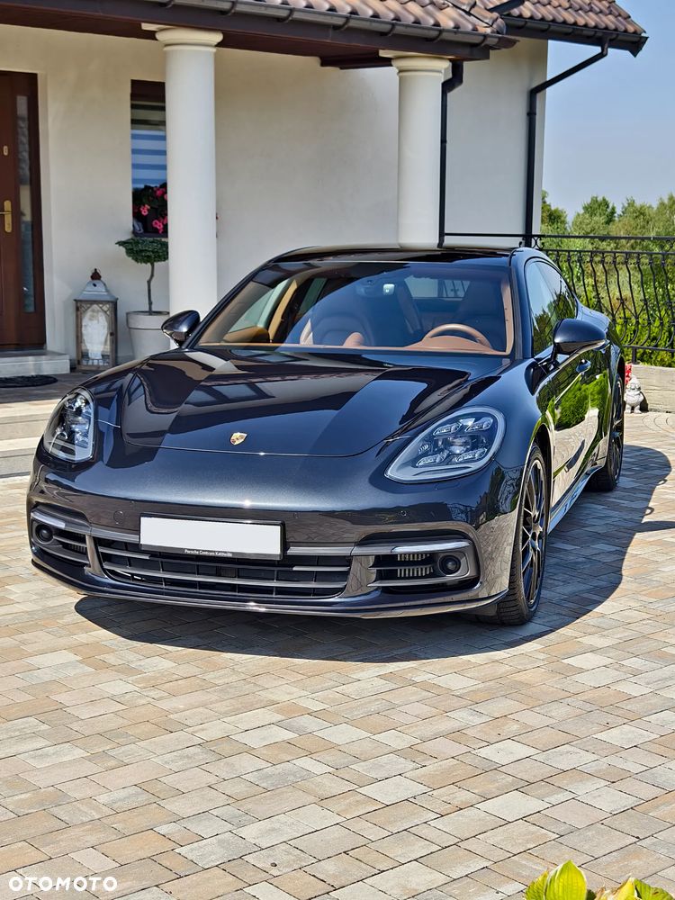 Porsche Panamera 4 E-Hybrid Platinum Edition - 10
