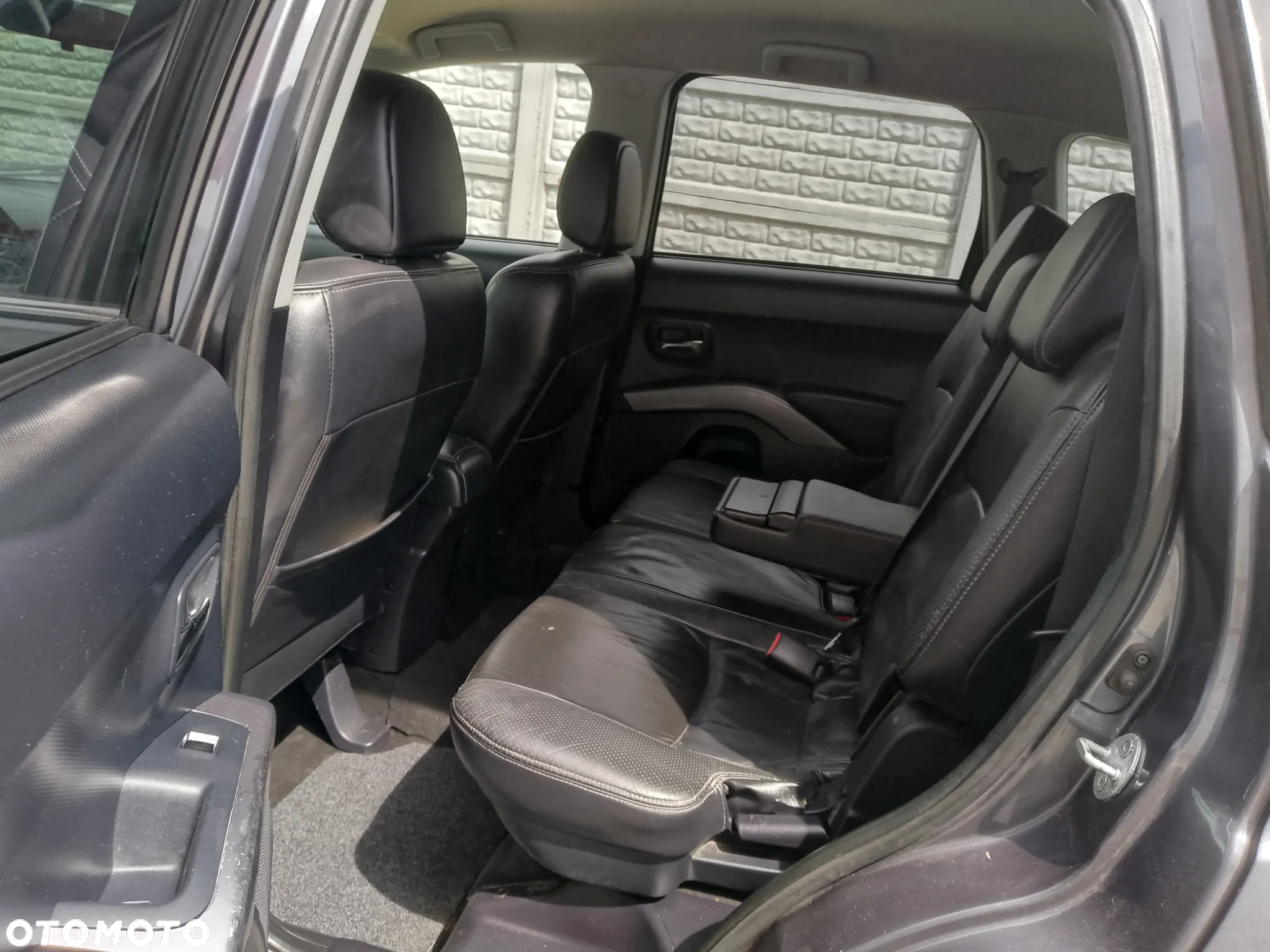 Citroën C-Crosser 2.2 HDi Exclusive - 16