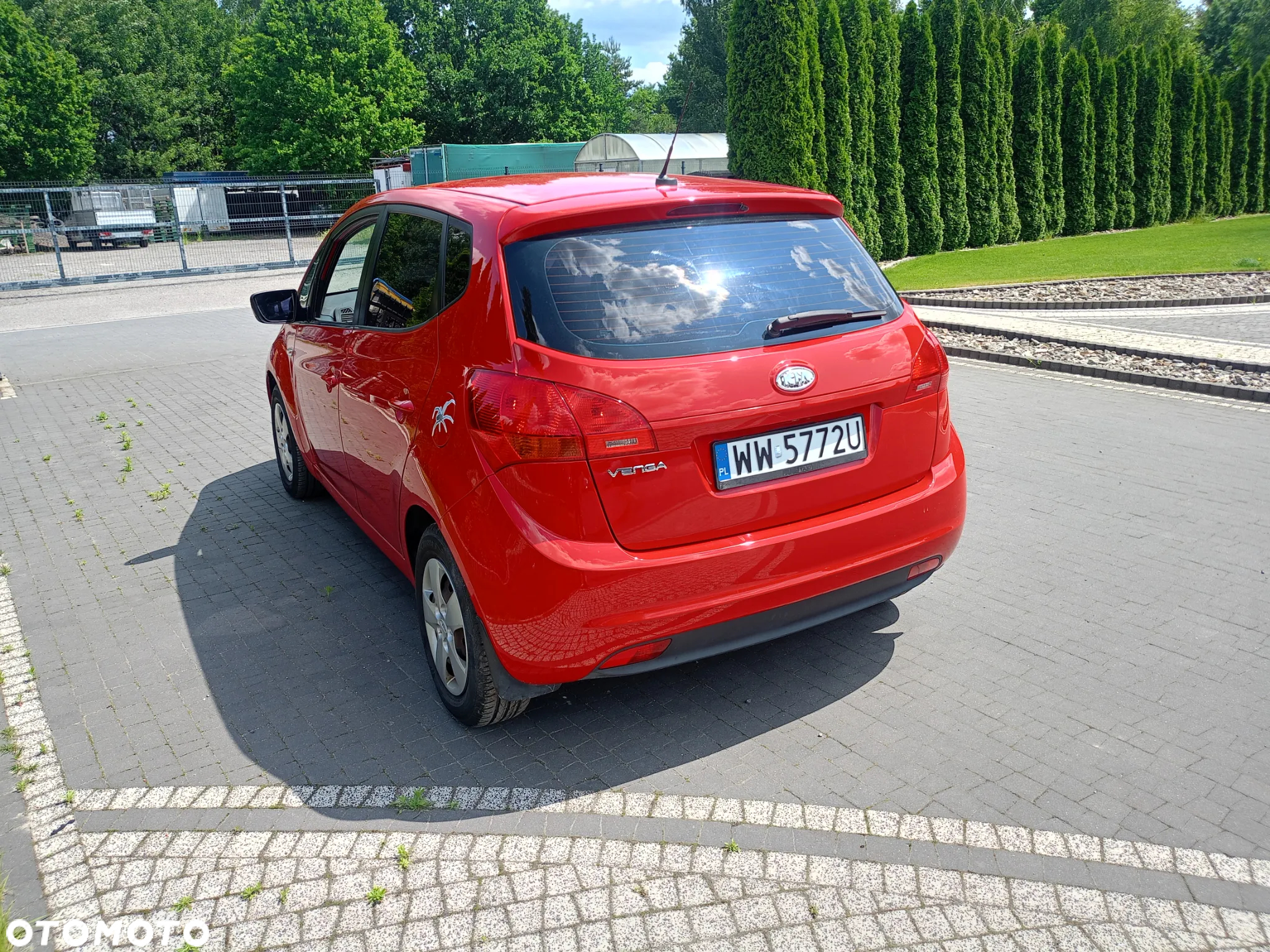 Kia Venga - 6