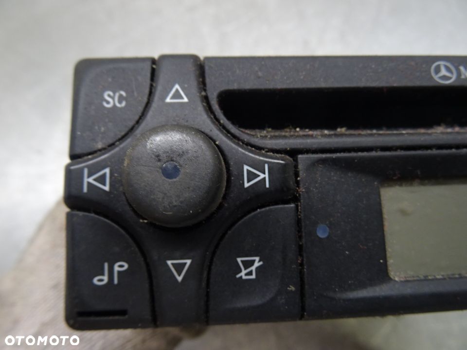 MERCEDES W168 LIFT 01-04 RADIO A1708200386 - 2