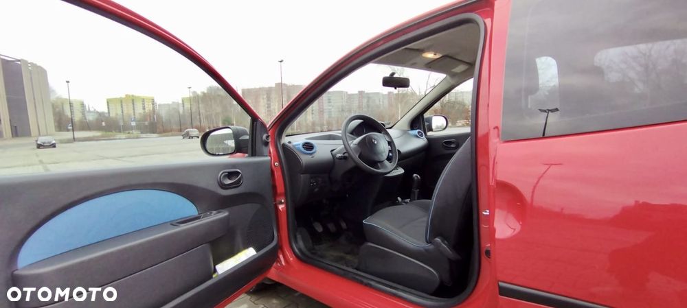 Renault Twingo dCi 85 Dynamique - 11