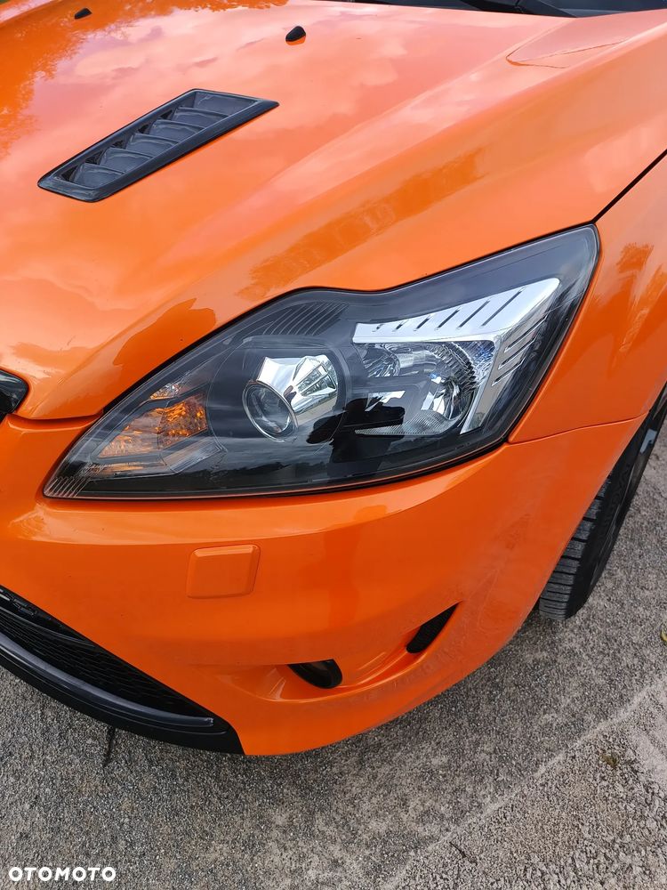 Ford Focus - 8