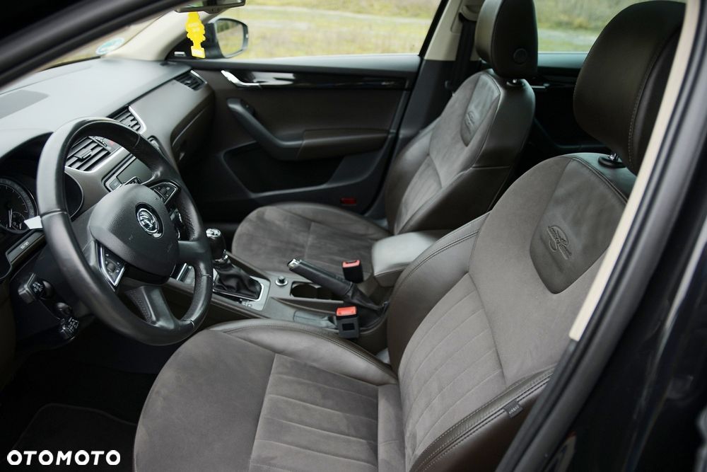 Skoda Octavia 2.0 TDI L&K DSG - 18