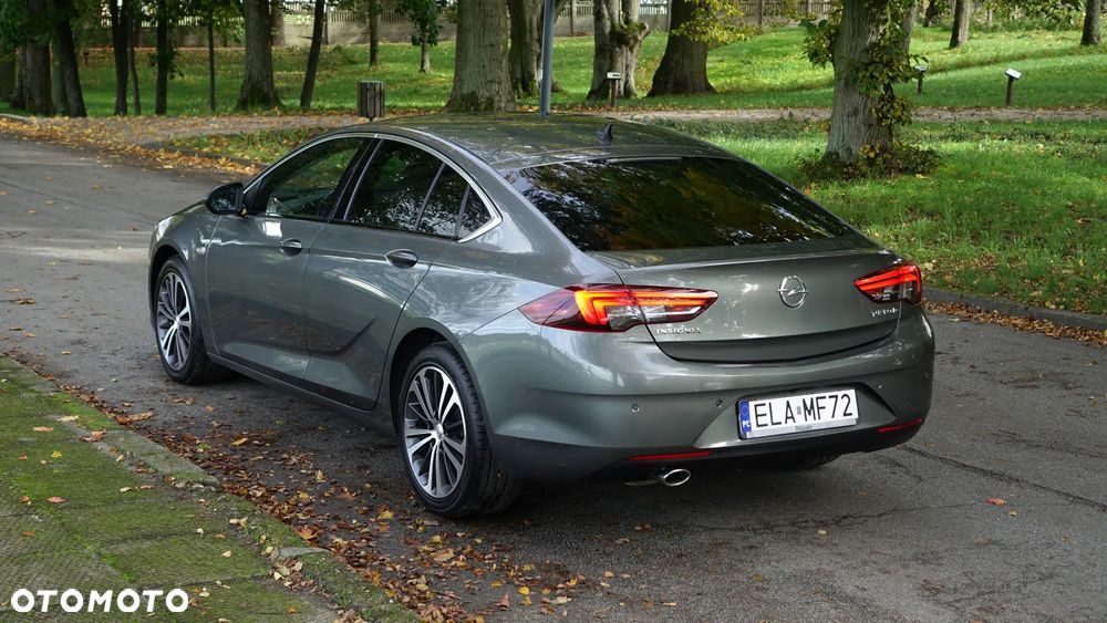 Opel Insignia - 30