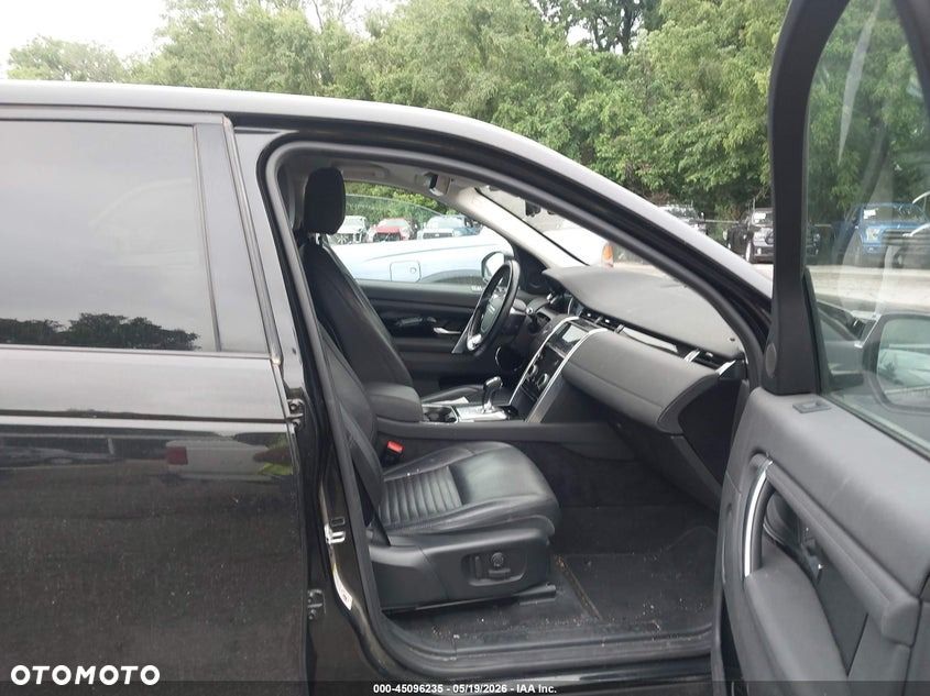 Land Rover Discovery 2.0 P300 S - 3