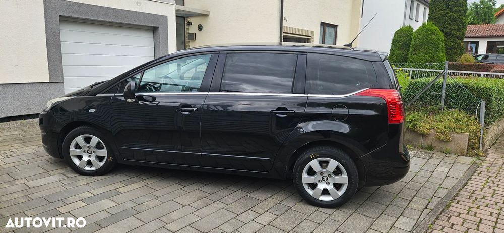 Peugeot 5008 2.0 HDI FAP Active - 12
