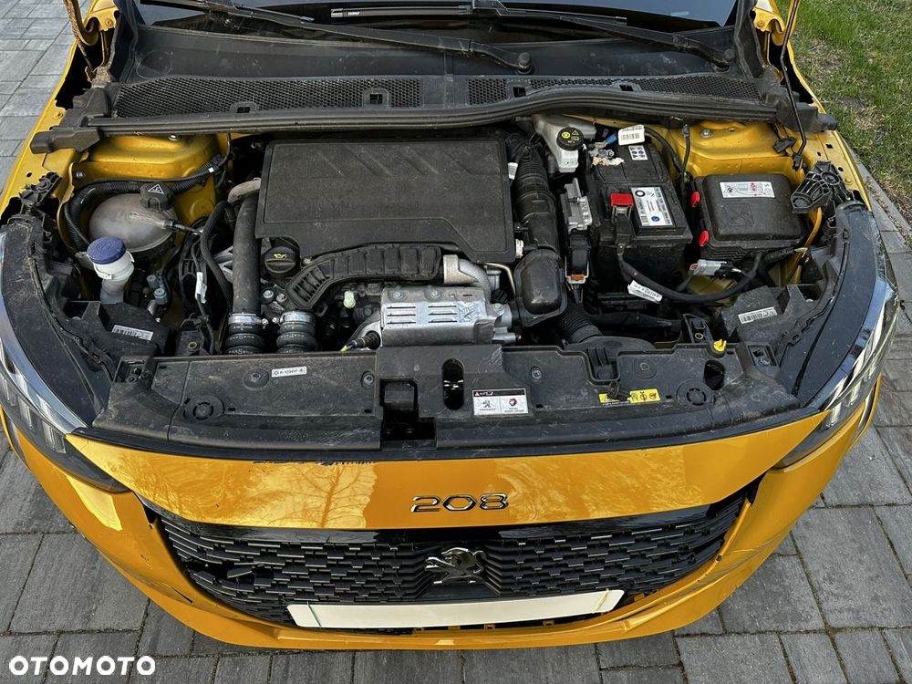 Peugeot 208 PureTech 100 GT - 18