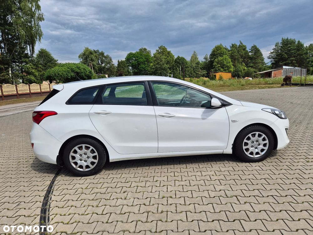 Hyundai i30 1.6 CRDi Classic - 9