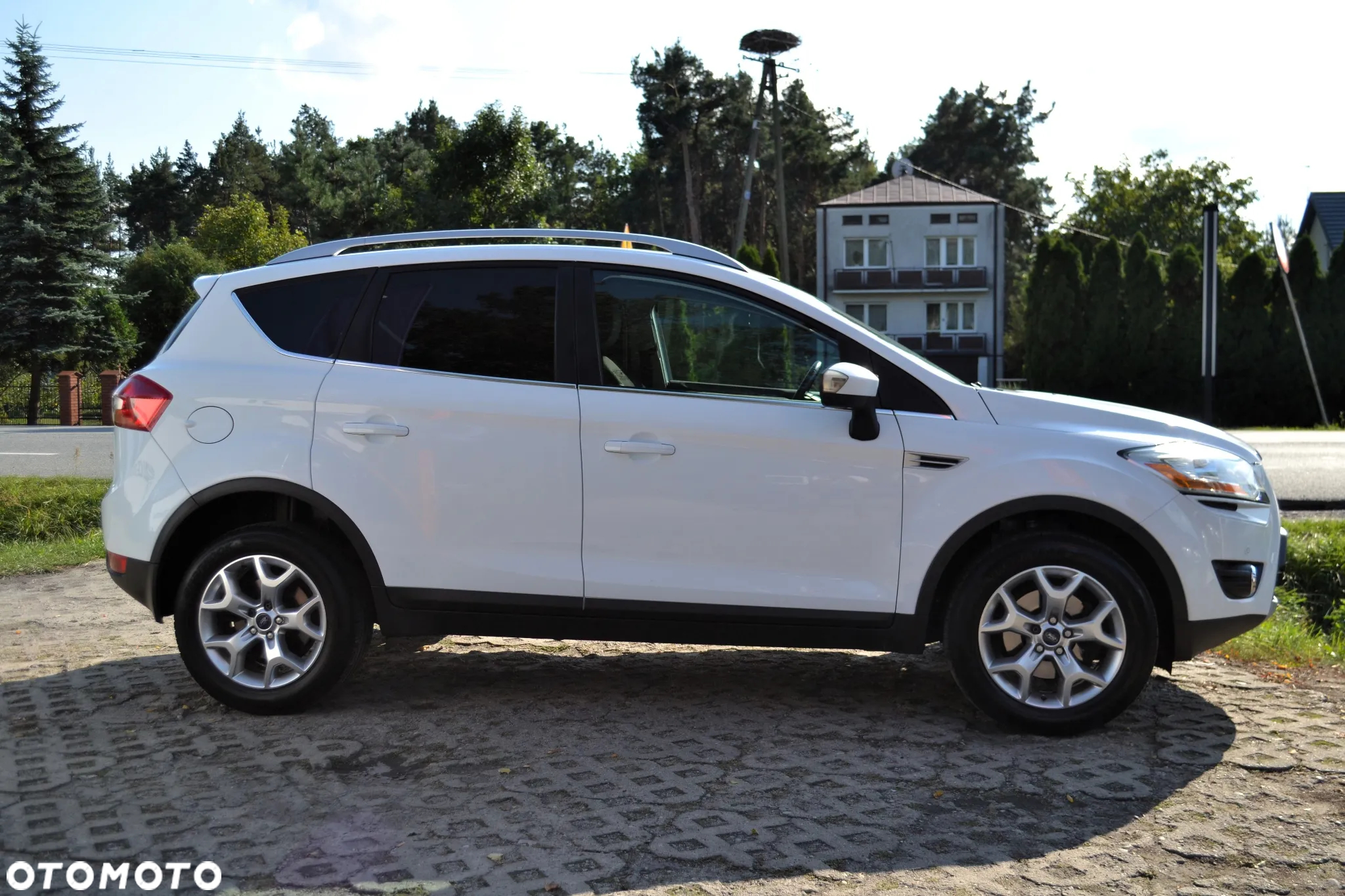 Ford Kuga 2.0 TDCi 4x4 Trend - 14