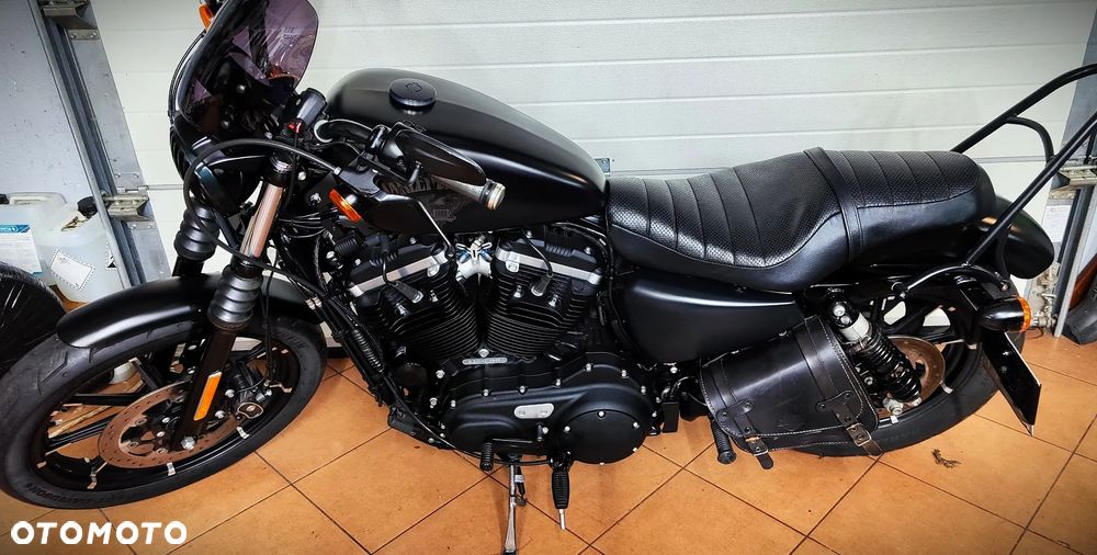 Harley-Davidson Sportster Iron 883 - 15