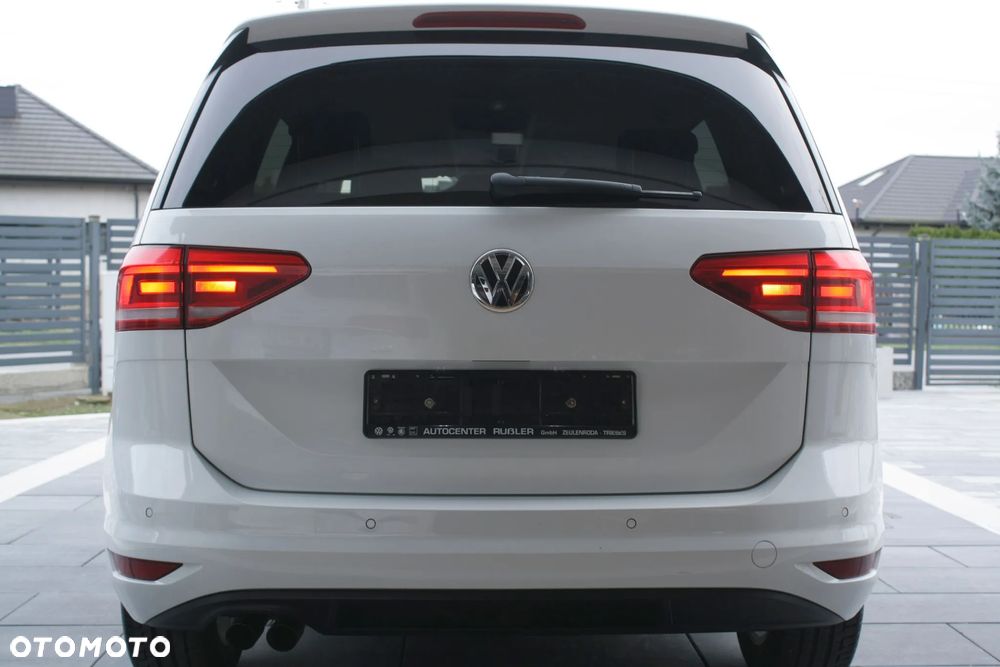 Volkswagen Touran 2.0 TDI SCR (BlueMotion Technology) Highline - 16