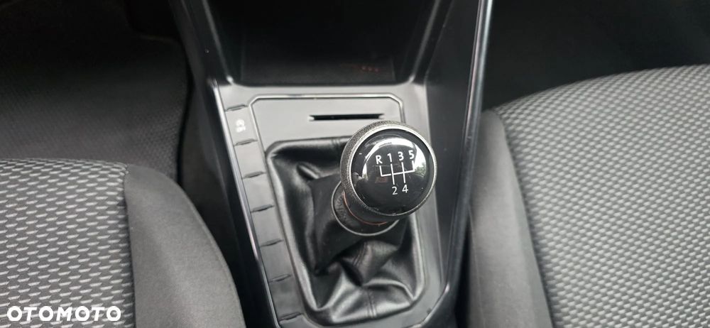 Volkswagen Polo 1.0 Comfortline - 21