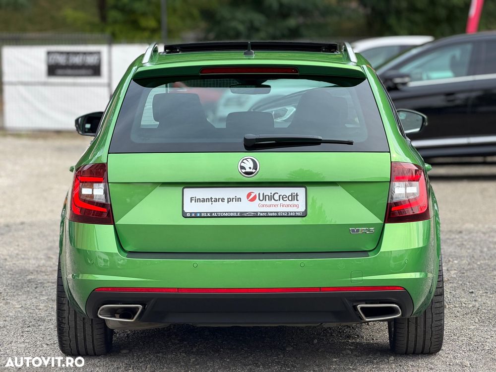 Skoda Octavia 2.0 TDI (Green tec) 4x4 DSG RS - 17