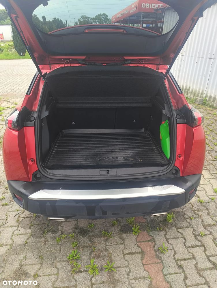 Peugeot 2008 1.2 PureTech Allure Pack S&S - 11