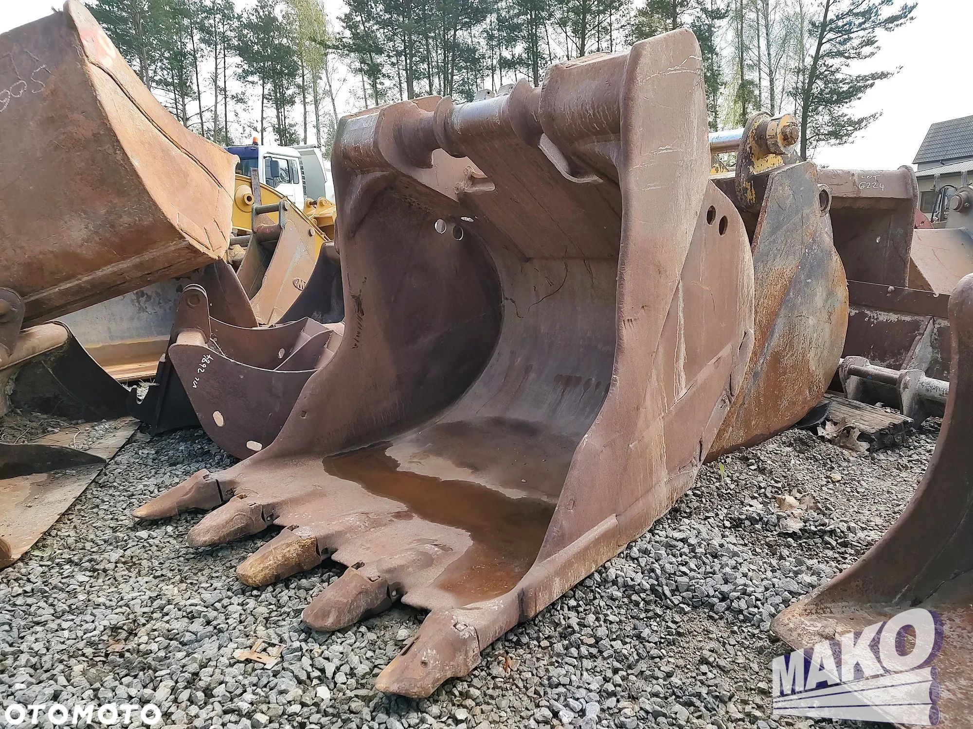 Łyżka 135cm do koparki Morin M7 - 1