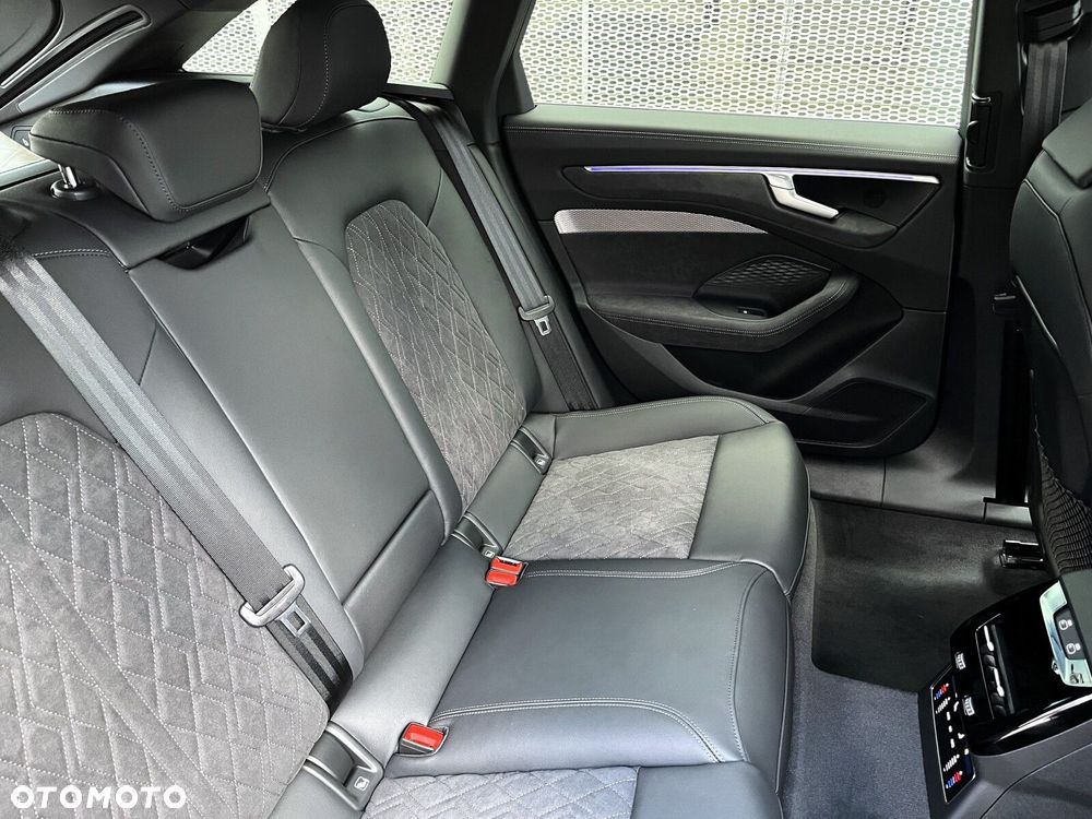 Audi A6 Avant - 17