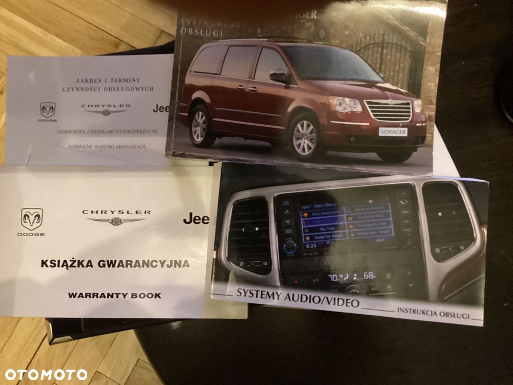 Chrysler Grand Voyager 2.8 CRD Limited - 10